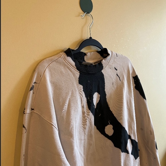Weekday Oversized Sweatshirt - Picture 1 of 3
